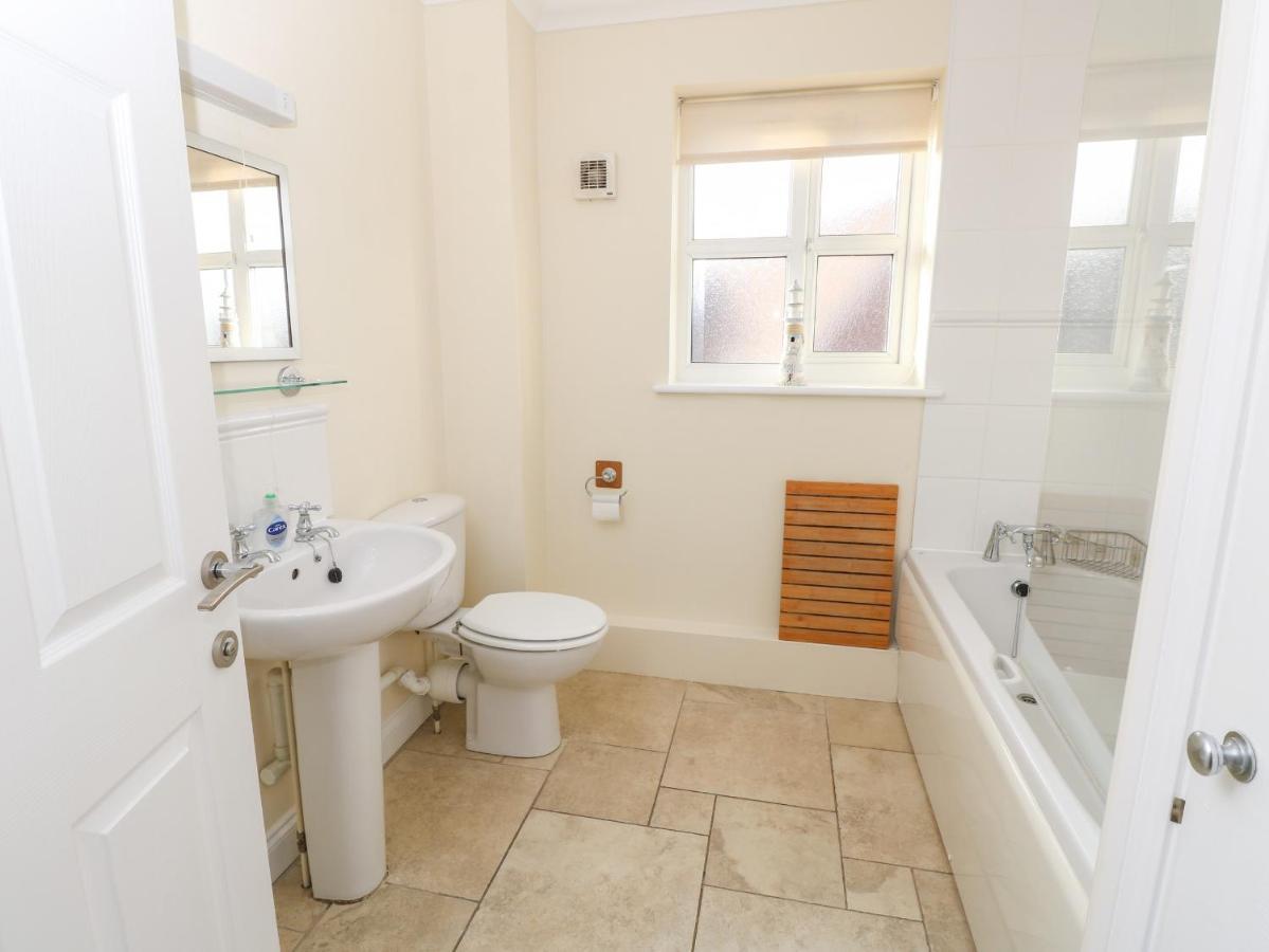 Hurst View Freshwater Extérieur photo
